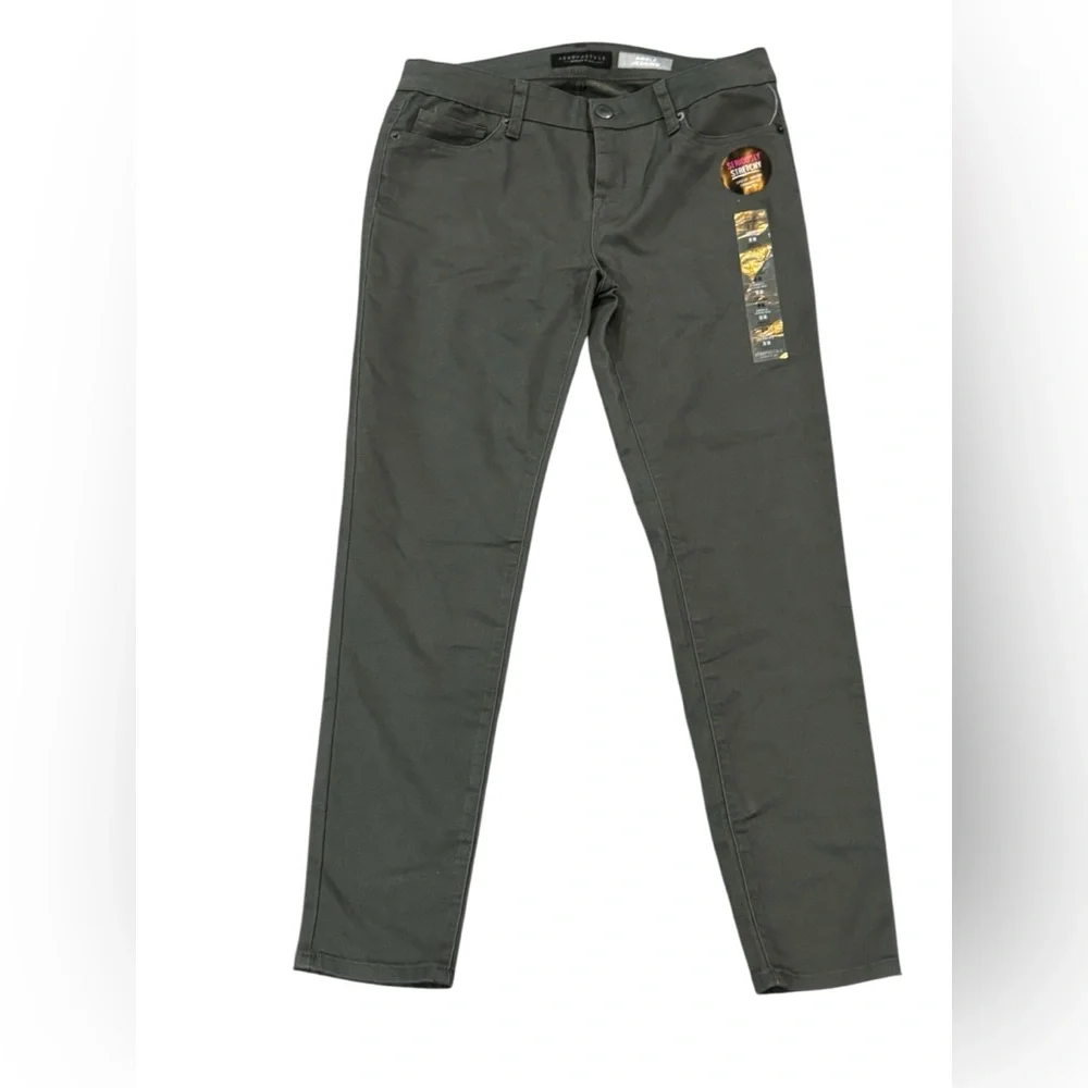 NWT Aeropostale Olive Green Ankle Jeggings Women’s Size 8 Stretch - Picture 1 of 9